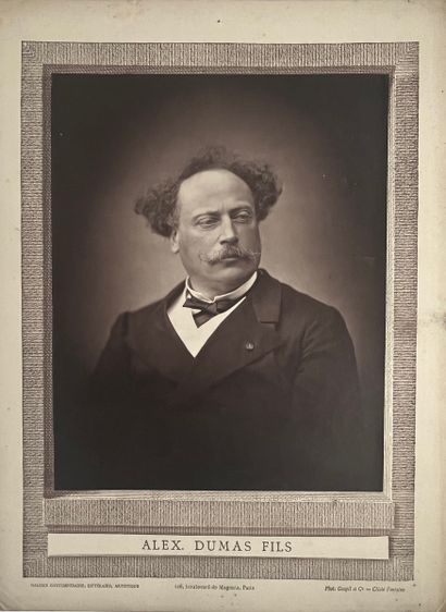 null FONTAINE (XIX°) 
Portrait d’Alexandre Dumas fils, c. 1876 
Photoglyptie, crédit...