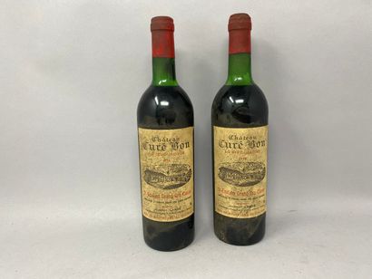 2 bouteilles château Curé Bon La Madeleine...