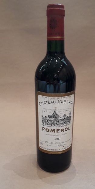 Château TOULIFAUT 2002, Pomerol, rouge.
Douze...