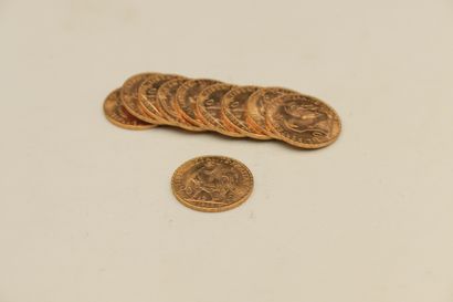 null Lot composé de 10 pièces en or de 20 Fr au Coq (1909).
Poids : 64,50 g.
TB à...