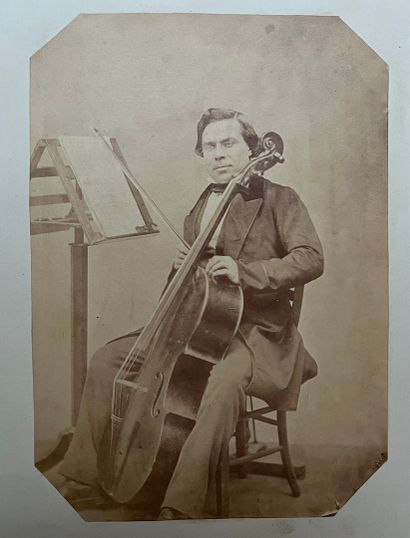 Violoniste
Devant sa partition, c. 1860
Tirage...