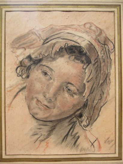 Ecole dans le goût du XVIII ème Portrait de Femme, sanguine et fusain, non signée,...