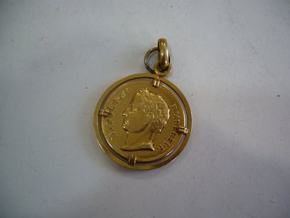 null médaille Napoléon Empereur monture métal doré