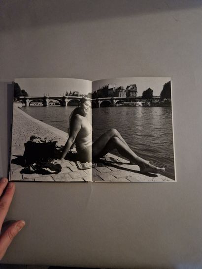 null Ensemble de quatre livres photographiques divers : Nikos Koundouros, Young Aphrodites,...