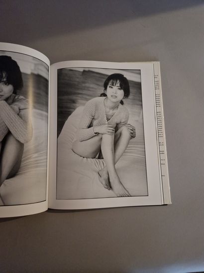 null Ensemble de deux livres photographiques divers : Nobuyoshi Araki, Tokyo Lucky...
