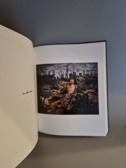 null Ensemble de deux livres photographiques : 
Pierre & Gilles, Wonderful town,...