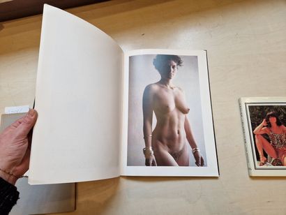 null Ensemble de trois livres photographiques divers : Jean Rougeron, Photos interdites,...