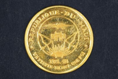 null République du Mali
Pièce commémorative en or (900/1000°) de 10 francs, à l'effigie...