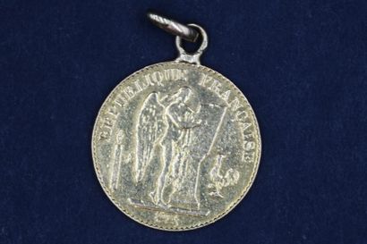 null Débris d'or : une pièce en or de 20 francs Génie, 1897 A, montée en pendentif,...