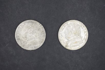 null LOUIS XVIII
Lot de 2 pièces de 5 Francs "au Collet" 1815 i et M 
Gad = 591 
TB...