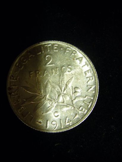 null 1 pièce de 2 F, 1914 c en argent