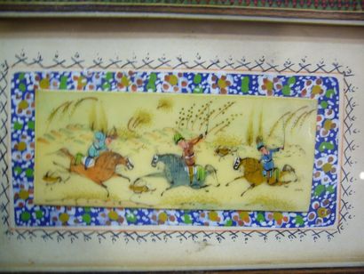 null Miniature "la chasse aux gazelles", gouache, travail égyptien, cadre en intarsia...