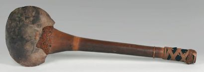 null Kanac - Nouvelle guinée Hache ostensoir. Long.: 67 cm
