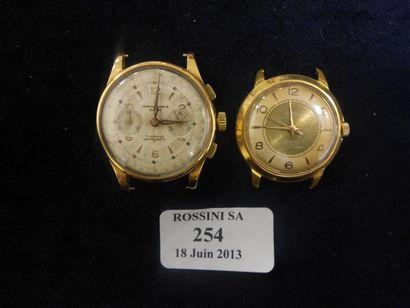 null Deux boîtiers de montre Chronographe suisse d'homme en or 18K (750/1000e), double...