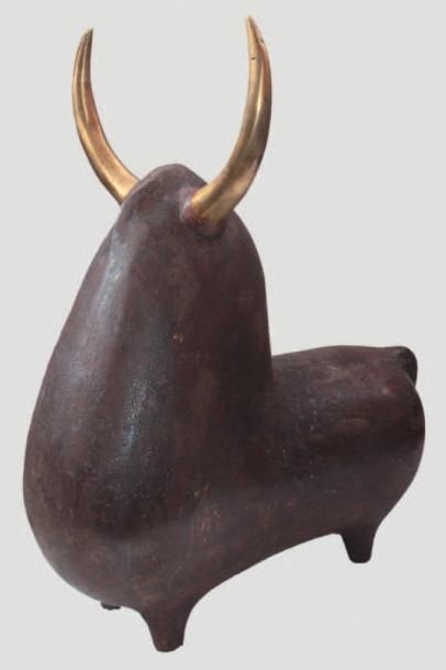 GIMENEZ Pierre, né en 1950 Toro Sculpture en bronze, signée à l'arrière, Haut.: 32...