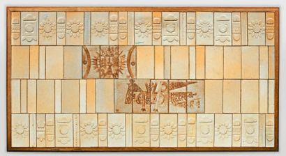 CAPRON Roger (1922 - 2006) Panneau en céramique à décor de soleils et d'oiseaux....