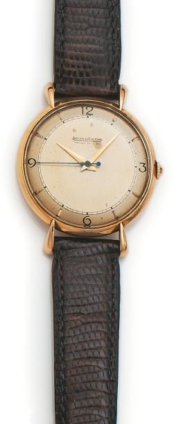 JAEGER LECOULTRE Montre d'homme ronde diamètre 37 mm, en or jaune 18 K (750/1000e)....