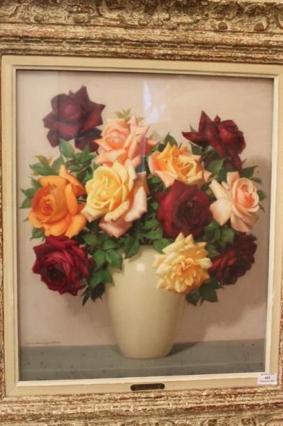 LAVRILLIER Gaston-Albert, 1885-1958 Bouquet de roses Pastel (piqures), signé en bas...