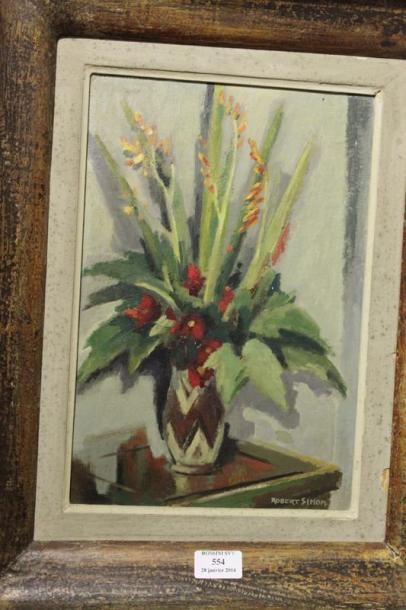 SIMON Robert, 1888-1961 Bouquet à la table basse Huile sur carton marouflé sur panneau,...
