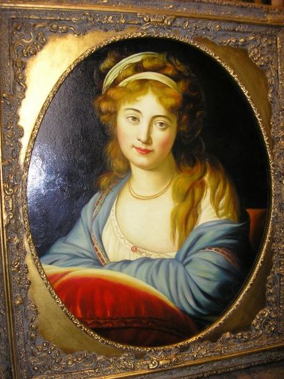 Ecole Moderne Portrait de femme au coussin rouge, peinture sur toile, 61 x 50 cm...