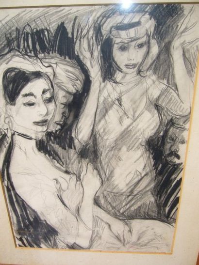 DUCOMMUN Jean (XXème siècle) Femmes, dessin au crayon noir, non signé, déchirures,...