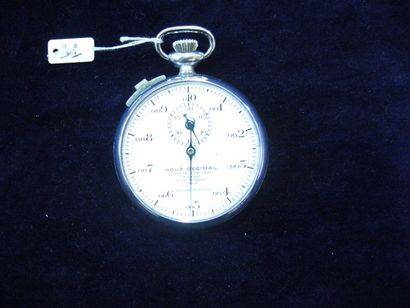 Chronomètre par F. SENN, importé de Suisse...