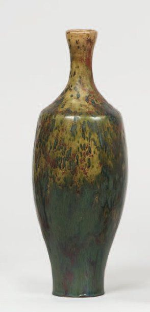 DALPAYRAT Pierre-Adrien (1844 - 1910) Vase balustre en grès à coulées d'émaux polychromes...
