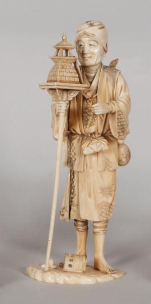null Okimono en ivoire représentant un fabricant de nichoir Japon, début XXe siècle....