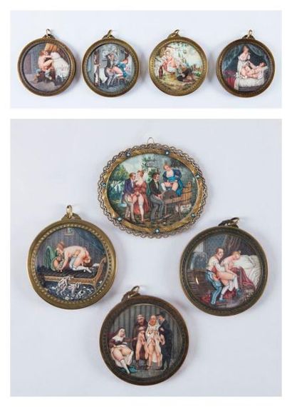 École Française du XIXe siècle Huit miniatures érotiques de forme ronde et ovale....