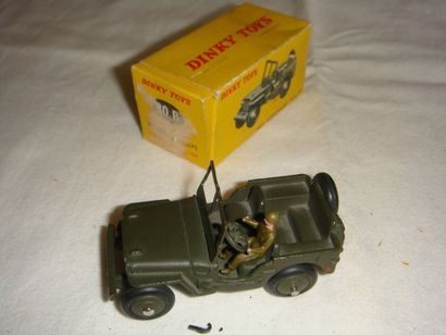 null DINKY TOYS France 80 B MILITAIRE JEEP VERT Etat: N+B