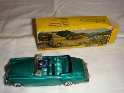 null NICKY TOYS VOITURE BENTLEY CONVERTIBLE VERT Etat: N+B