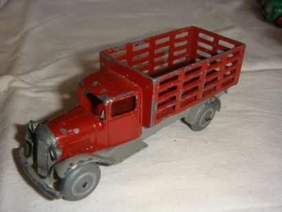 null DINKY TOYS GRANDE BRETAGNE CAMION FORD MARAICHER RIDELLE GRIS ROUGE Etat: E...