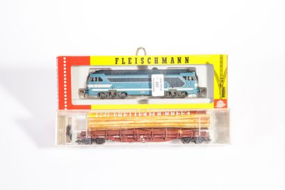Fleischmann Motrice SNCF 68001 - wagon ranchers porte grumes et chargement bois