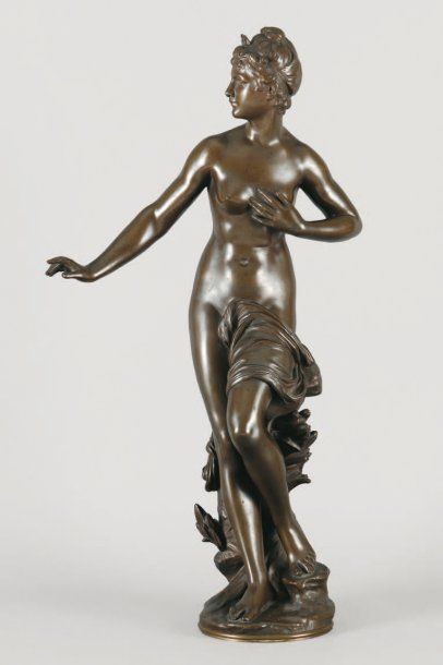 MARIOTON Eugène, 1854 -1933 Diane surprise au bain Bronze à patine brune, sur la...