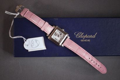 CHOPARD Montre bracelet de dame "Happy sport" Boitier carré en acier avec 7 diamants...