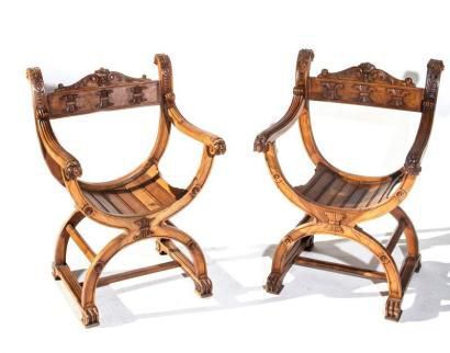 null Paire de fauteuils Dagobert se style Henri II. 
Travail du XIXème siècle. 
H....