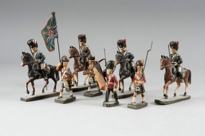 DURSO Grenadiers anglais au défilé et Highlanders (8 p.).