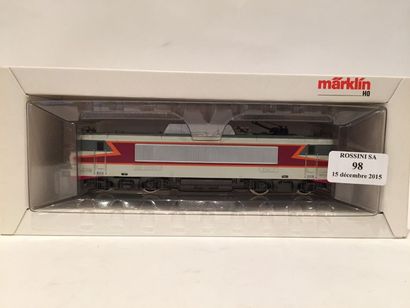 MARKLIN «HO»:motrice BB 15065
SNCF, réf. 3321.