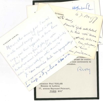 null POLITIQUE. 12 lettres ou cartes, 1952-1974, à Paul Vialar; formats divers, la...