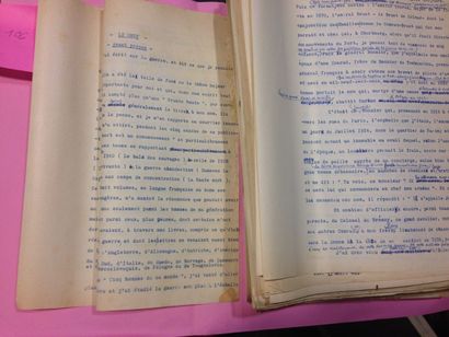 Paul VIALAR 7 Tapuscrits corrigés de Chronique française du XXe siècle; en feuilles....