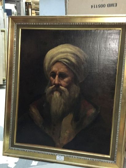 ECOLE FRANCAISE DU XIXème siècle 
Portrait d'homme au turban
Huile sur toile, restaurations.
Haut.:...