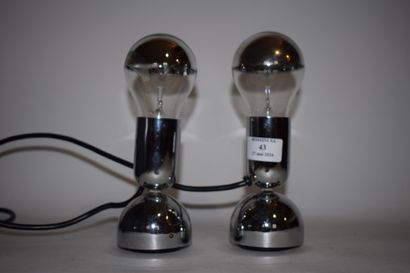 Ingo MAURER (né en 1932) 

Paire de lampe de table modèle « Pollux » à une lumière...