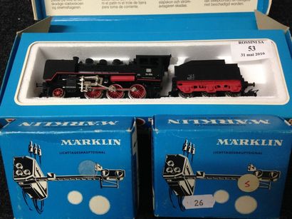 null MARKLIN (bo) : Locomotive allemande, réf. 3003 - 2 boites de feux 7188.	

