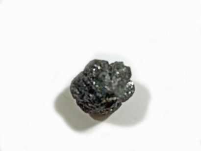 null Pièce ancienne: petit cristal de chrysobéryl maclé (19 mm), var. ALEXANDRITE,...