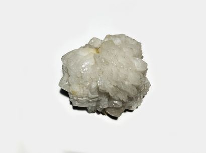 null Lot de quatre minéraux. Cristal biterminé (2 cm) de DIOPSIDE de Betroka, et...