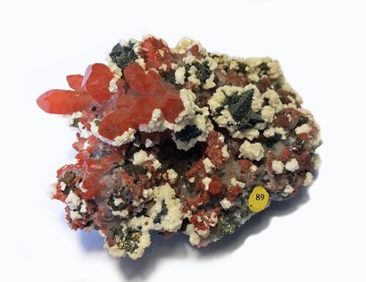 null Très joli QUARTZ rouge hématoïde: 9,5 x 7 x 7 cm, en provenance de Chine

A...