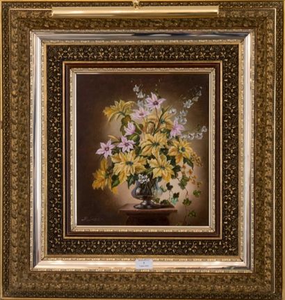 null Ecole Moderne,


Bouquet de fleurs sur un entablement,


Paire d'huiles sur...