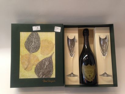 null 1 bouteille CHAMPAGNE "Dom Pérignon", Moët & Chandon 1990 (coffret avec deux...
