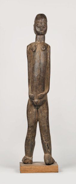 null Statue Lobi (République de Côte d'Ivoire) Bois lourd à patine brune, bras le...