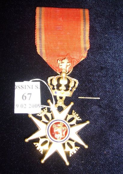 null Croix de chevalier d'Olaf de Norvège. Or, ruban